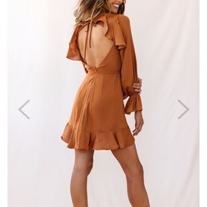Selfie Leslie ruffled wrap dress